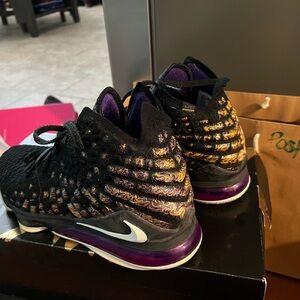 Nike Men's Athletic Shoes - Black and Purple